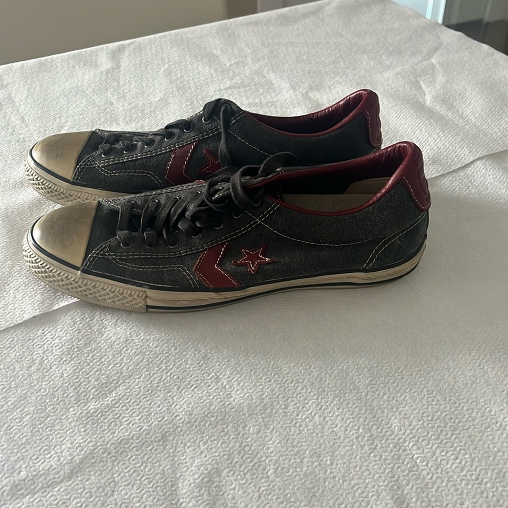 Converse Chuck Taylor All Stars. Scarlett and Gray. Men’s size 10.5.